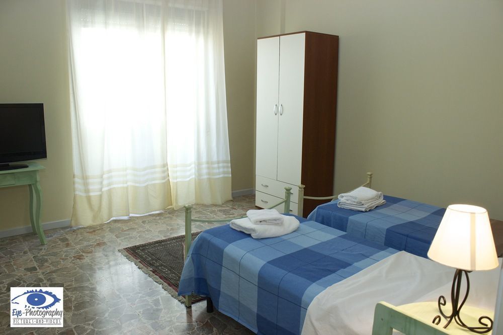 Victoria Bed & Breakfast Cagliari Exterior photo